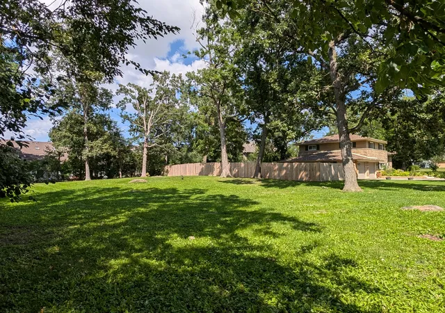 Photo 3 of Single family home for sale at 141 E Potter St, Wood Dale, IL 60191 | MLS# 12745729 | Listing updated on 2026-09-25