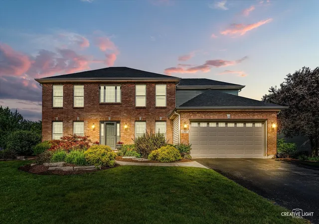 Photo 2 of Single family home for sale at 5327 Velvet Bent Ct, Naperville, IL 60564 | MLS# 12745796 | Listing updated on 2026-10-22