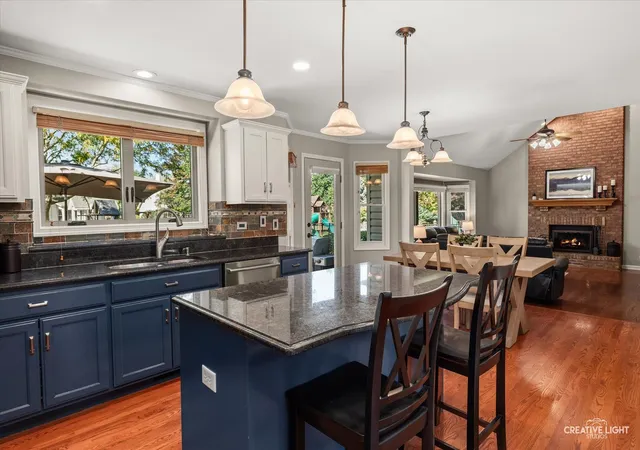 Photo 3 of Single family home for sale at 5327 Velvet Bent Ct, Naperville, IL 60564 | MLS# 12745796 | Listing updated on 2026-10-22