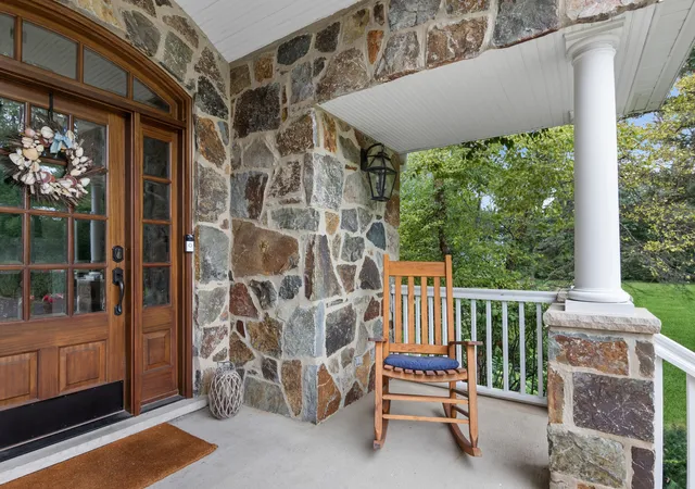 Photo 3 of Mansion for sale at 2112 2nd Street, Northbrook, IL 60062 | MLS# 12745801 | Listing updated on 2026-09-23