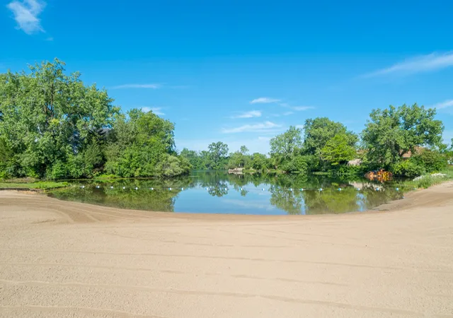 Photo 2 of Single family home for sale at 35 Dinosaur Rd, Wilmington, IL 60481 | MLS# 12745898 | Listing updated on 2026-09-01