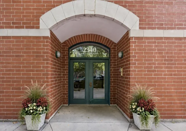 Photo 2 of Condo for sale at 2340 N Elston Ave #3F, Chicago, IL 60614 | MLS# 12745912 | Listing updated on 2026-09-22