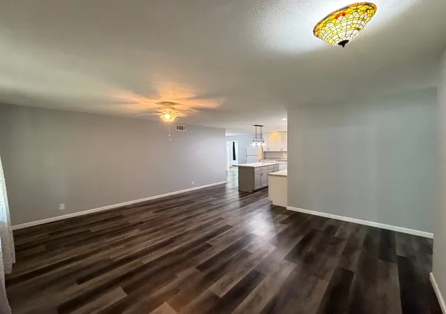 Photo 3 of Single family home for sale at 605 S Emerald Ln, Carbondale, IL 62901 | MLS# 12745940 | Listing updated on 2026-09-18