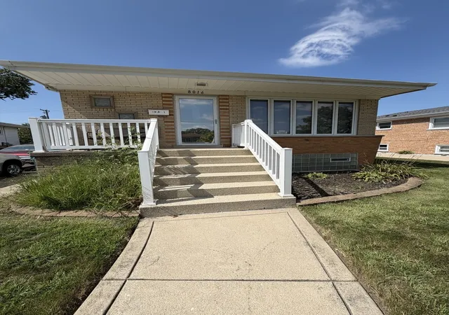 Photo 1 of Single family home for sale at 8016 Natchez Ave, Burbank, IL 60459 | MLS# 12745954 | Listing updated on 2026-09-23