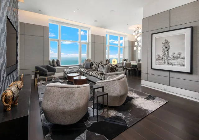 Photo 3 of Condo for sale at 132 E Delaware Pl #6206, Chicago, IL 60611 | MLS# 12745959 | Listing updated on 2026-09-17