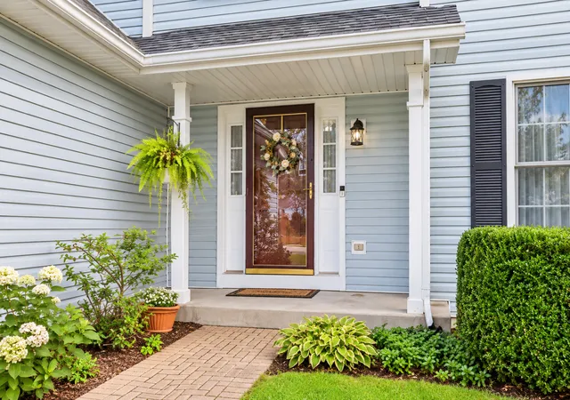 Photo 1 of Single family home for sale at 1011 Phelps Ln, Shorewood, IL 60404 | MLS# 12746032 | Listing updated on 2026-10-28