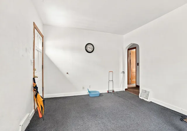 Photo 4 of Single family home for sale at 500 19th Avenue, Rock Island, IL 61201 | MLS# 12746042 | Listing updated on 2026-09-06