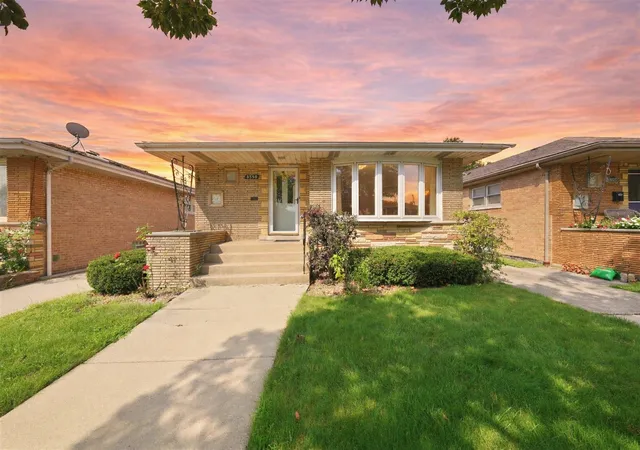 Photo 2 of Single family home for sale at 8350 S Karlov Ave, Chicago, IL 60652 | MLS# 12746083 | Listing updated on 2026-09-11
