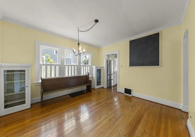 Photo 3 of Single family home for sale at 1002 N President St, Wheaton, IL 60187 | MLS# 12746197 | Listing updated on 2026-09-12