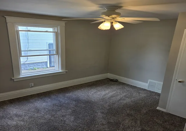 Photo 3 of Single family home for sale at 765 Columbia St, Aurora, IL 60505 | MLS# 12746214 | Listing updated on 2026-09-02