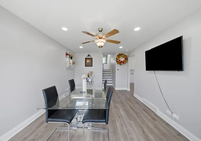 Photo 3 of Single family home for sale at 4228 W 127th Street, Alsip, IL 60803 | MLS# 12746286 | Listing updated on 2026-10-07
