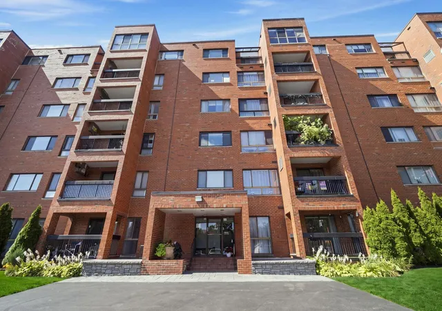 Photo 2 of Condo for sale at 3700 Capri Ct #408, Glenview, IL 60025 | MLS# 12746356 | Listing updated on 2026-10-05