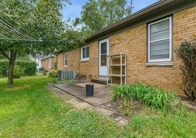 Photo 2 of Single family home for sale at 1024 25th Street, Moline, IL 61265 | MLS# 12746437 | Listing updated on 2026-09-24