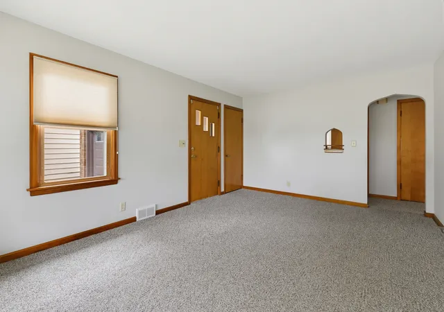 Photo 4 of Single family home for sale at 1024 25th Street, Moline, IL 61265 | MLS# 12746437 | Listing updated on 2026-09-24