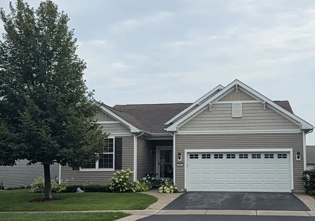 Photo 4 of Single family home for sale at 1613 Patriot St, Shorewood, IL 60404 | MLS# 12746439 | Listing updated on 2026-10-27