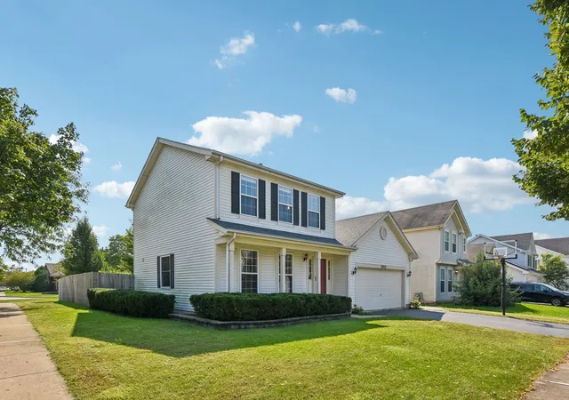 Photo 3 of Single family home for sale at 1931 Crossing Ct, Naperville, IL 60540 | MLS# 12746501 | Listing updated on 2026-09-23