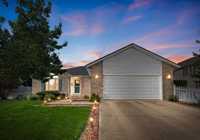 Photo 1 of Single family home for sale at 1607 Hatteras Dr, Bourbonnais, IL 60914 | MLS# 12746536 | Listing updated on 2026-09-29