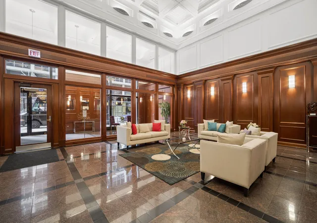 Photo 2 of Condo for sale at 212 W Washington St #1504, Chicago, IL 60606 | MLS# 12746539 | Listing updated on 2026-10-20