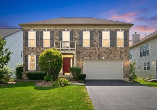 Photo 2 of Single family home for sale at 1379 W Deer Ct, Palatine, IL 60067 | MLS# 12746563 | Listing updated on 2026-09-06