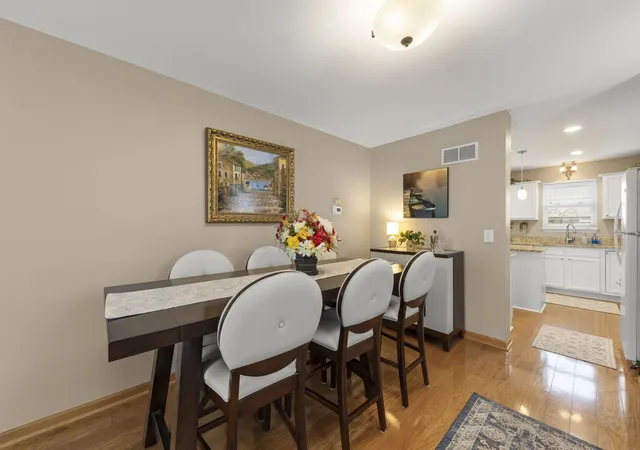 Photo 2 of Single family home for sale at 1918 Westmore Grv Dr, Plainfield, IL 60586 | MLS# 12746599 | Listing updated on 2026-10-29