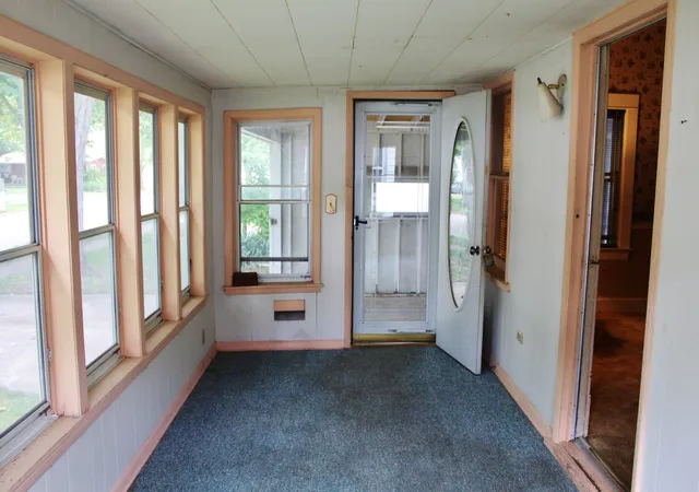 Photo 3 of Single family home for sale at 416 E Benton St, Morris, IL 60450 | MLS# 12746621 | Listing updated on 2026-09-21