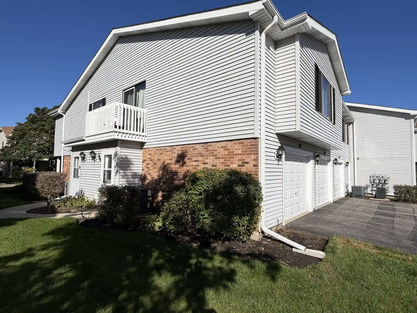 Listing Photo 20 - Condo for sale in 366 Washington Ct located at 366 Washington Ct, Vernon Hills, IL 60061 - Unit #366