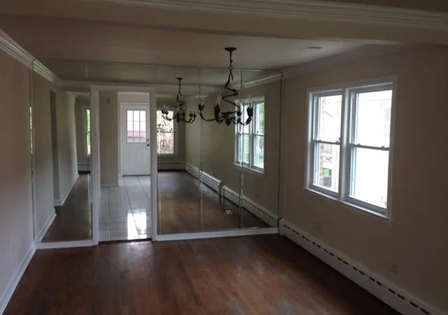 Photo 3 of Single family home for sale at 2935 W 100th Place, Evergreen Park, IL 60805 | MLS# 12746698 | Listing updated on 2026-09-28
