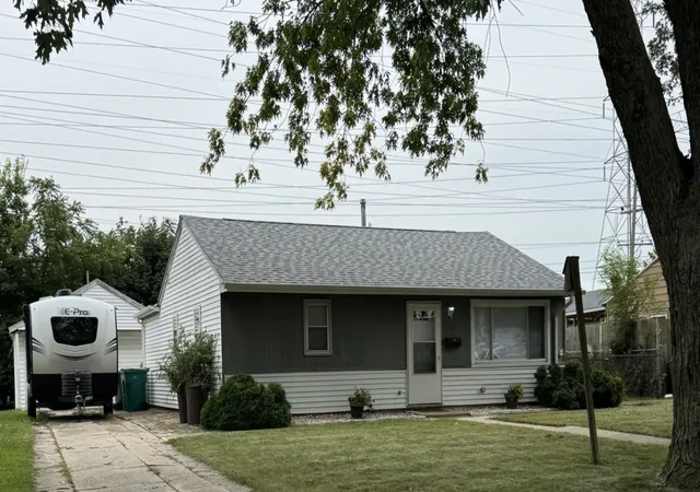 Photo 1 of Single family home for sale at 302 Notre Dame Ave, Joliet, IL 60436 | MLS# 12746714 | Listing updated on 2026-09-20