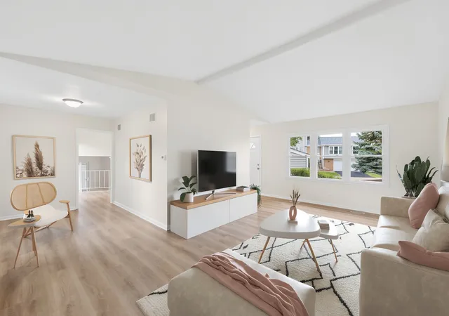 Photo 3 of Townhouse for sale at 403 Monet Cir, Bolingbrook, IL 60440 | MLS# 12746744 | Listing updated on 2026-09-06