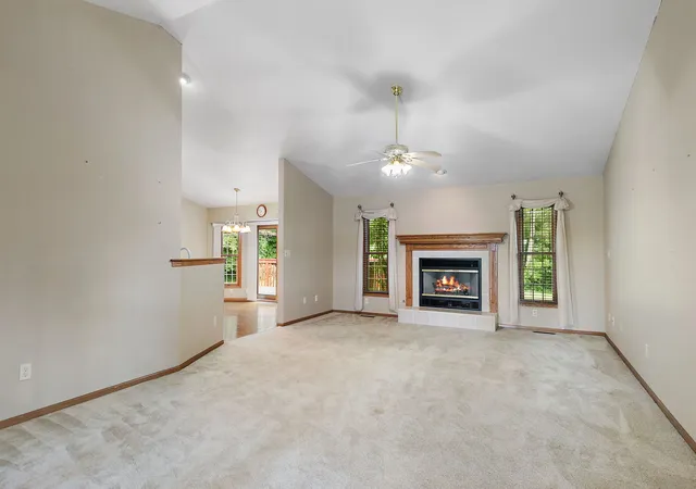 Photo 3 of Single family home for sale at 10296 E Kyte Rd, Rochelle, IL 61068 | MLS# 12746753 | Listing updated on 2026-09-08