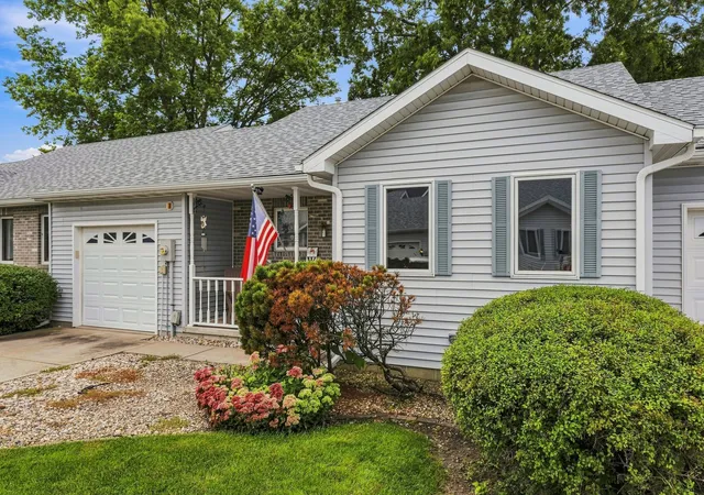 Photo 2 of Condo for sale at 601 S 3rd Street #B, Fisher, IL 61843 | MLS# 12746762 | Listing updated on 2026-09-22