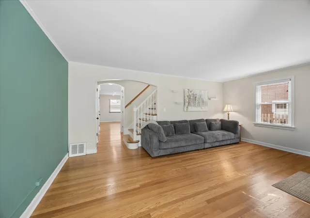 Photo 2 of Townhouse for sale at 723 S La Grange Rd, La Grange, IL 60525 | MLS# 12746766 | Listing updated on 2026-09-12