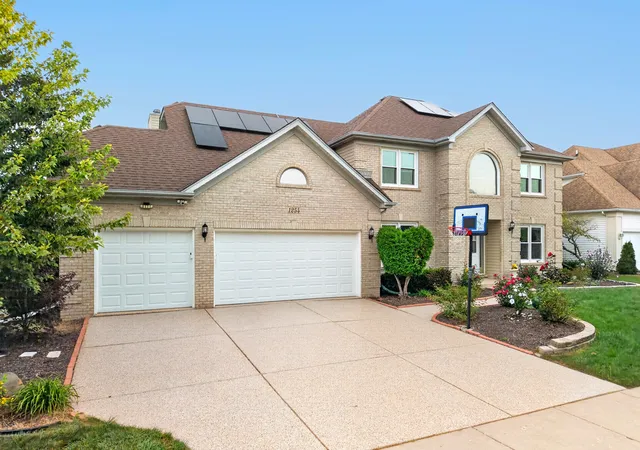 Photo 1 of Single family home for sale at 1254 Rosegate Ct, Aurora, IL 60504 | MLS# 12746775 | Listing updated on 2026-09-26