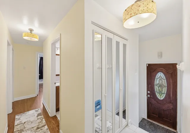 Photo 2 of Single family home for sale at 14828 Saint Louis Ave, Midlothian, IL 60445 | MLS# 12746782 | Listing updated on 2026-09-13