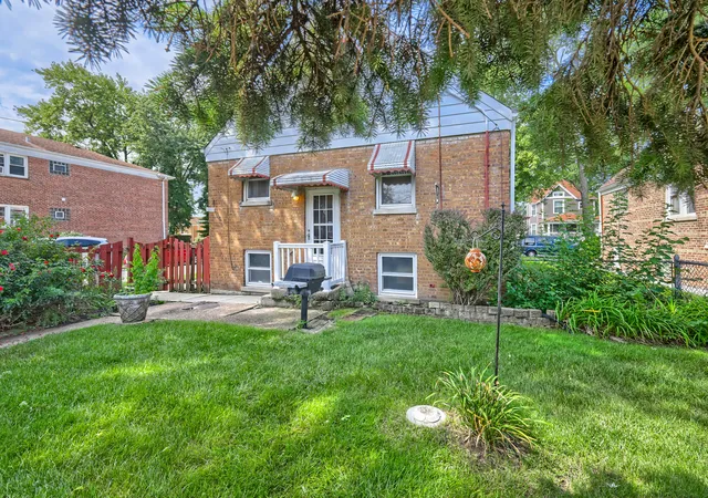 Photo 18 of Single family home for sale at 3229 Highland Ave, Berwyn, IL 60402 | MLS# 12746801 | Listing updated on 2026-10-06