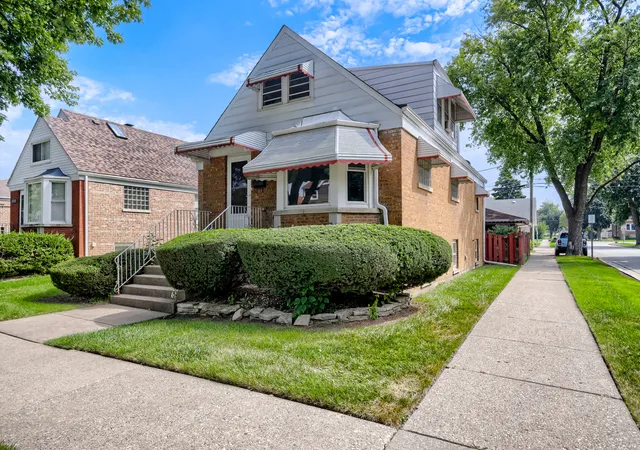 Photo 2 of Single family home for sale at 3229 Highland Ave, Berwyn, IL 60402 | MLS# 12746801 | Listing updated on 2026-10-06