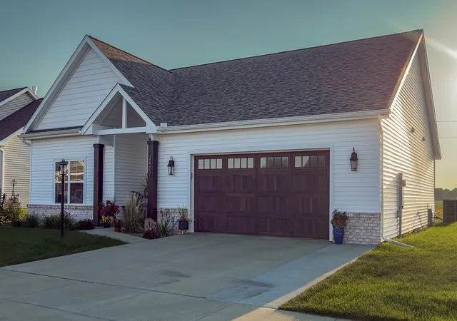Photo 3 of Single family home for sale at 3407 Melissa Ln, Urbana, IL 61802 | MLS# 12746846 | Listing updated on 2026-10-05