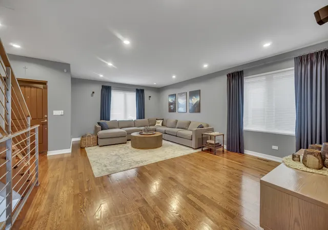 Photo 4 of Single family home for sale at 4304 N Overhill Ave, Norridge, IL 60706 | MLS# 12746865 | Listing updated on 2026-09-14