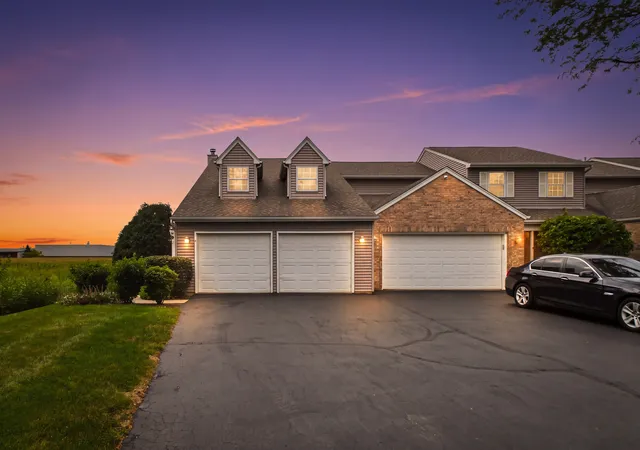 Photo 2 of Townhouse for sale at 11275 Timer Dr, Huntley, IL 60142 | MLS# 12746911 | Listing updated on 2026-09-13
