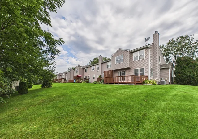 Photo 25 of Townhouse for sale at 11275 Timer Dr, Huntley, IL 60142 | MLS# 12746911 | Listing updated on 2026-09-13