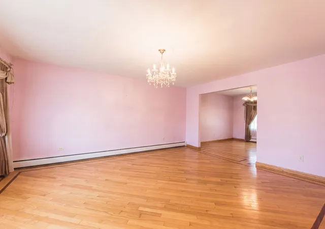 Photo 3 of Single family home for sale at 2950 Briarwood Dr W, Mount Prospect, IL 60056 | MLS# 12746939 | Listing updated on 2026-09-06