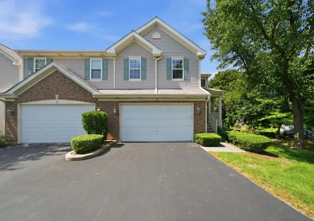 Photo 1 of Sale Pending at 24 Stonegate Ln, Streamwood, IL 60107 | MLS# 12746946 | Listing updated on 2026-09-14