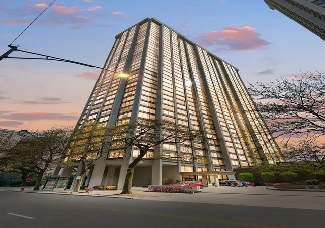 Photo 23 of Condo for sale at 5455 N Sheridan Rd #1812, Chicago, IL 60640 | MLS# 12746958 | Listing updated on 2026-10-08