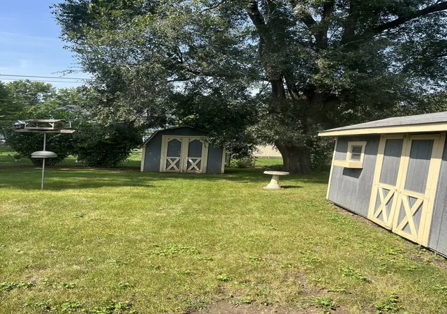 Photo 3 of Single family home for sale at 480 Martin Dr, South Elgin, IL 60177 | MLS# 12746964 | Listing updated on 2026-09-23