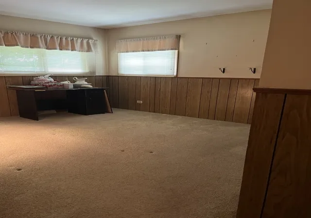 Photo 4 of Single family home for sale at 480 Martin Dr, South Elgin, IL 60177 | MLS# 12746964 | Listing updated on 2026-09-23