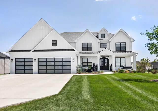 Single family home for sale at 541 Quail St, North Aurora, IL 60542 | MLS# 12746969