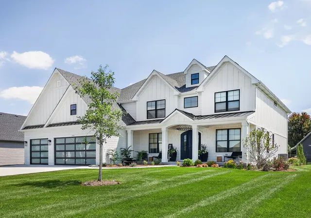 Photo 1 of Single family home for sale at 541 Quail St, North Aurora, IL 60542 | MLS# 12746969 | Listing updated on 2026-10-22