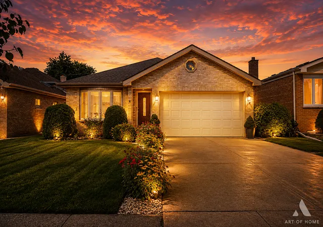 Photo 3 of Single family home for sale at 7712 Parkside Ave, Burbank, IL 60459 | MLS# 12747046 | Listing updated on 2026-10-02