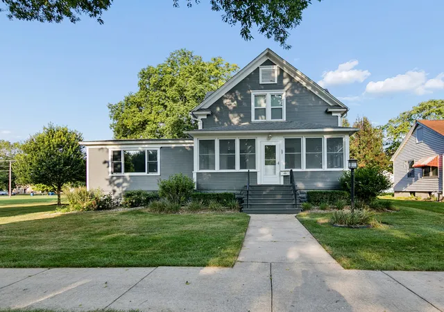 Photo 1 of Single family home for sale at 69 Hill St, Momence, IL 60954 | MLS# 12747078 | Listing updated on 2026-09-05
