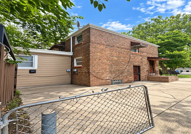 Photo 2 of Townhouse for sale at 2108 E 95th Place, Chicago, IL 60617 | MLS# 12747088 | Listing updated on 2026-09-25